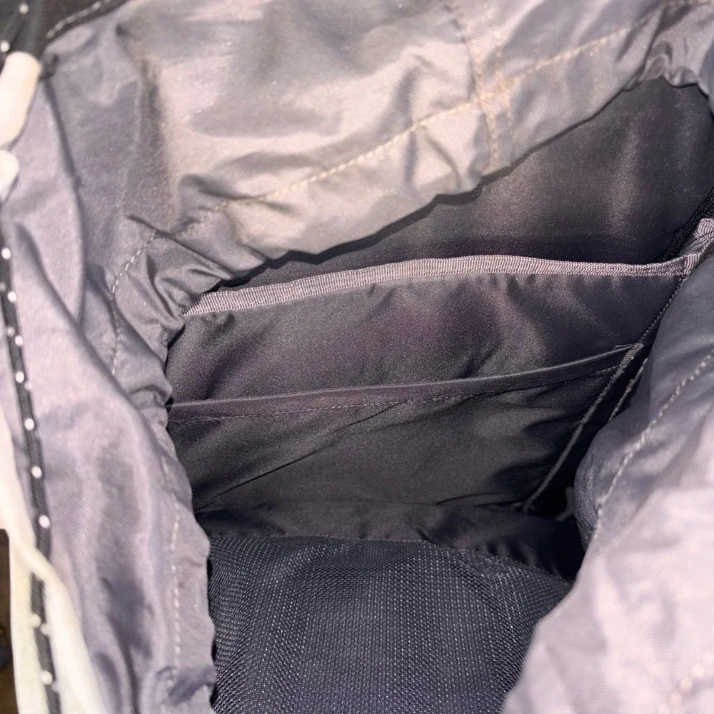 Burton Rucksack Backpack Grey Heather Black Hiking Commuter Bag Padded Laptop